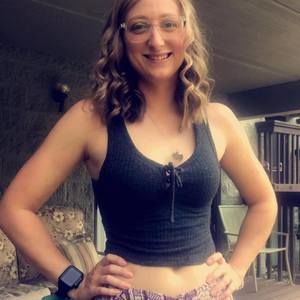 Meet your Posher, Montra